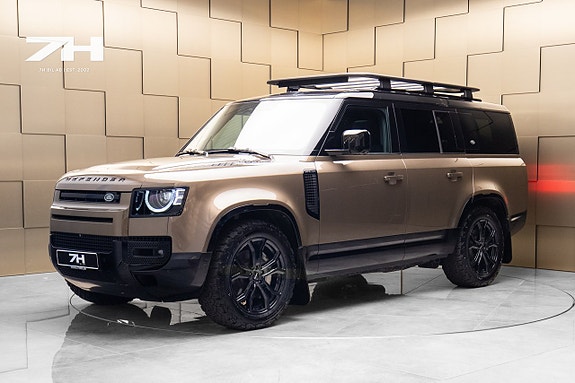 Land Rover Defender 130