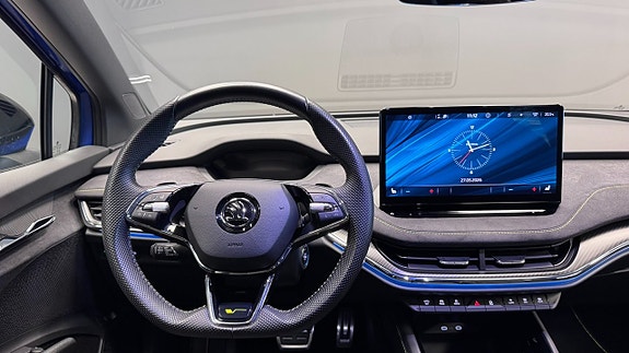 Skoda Enyaq 9 of 23