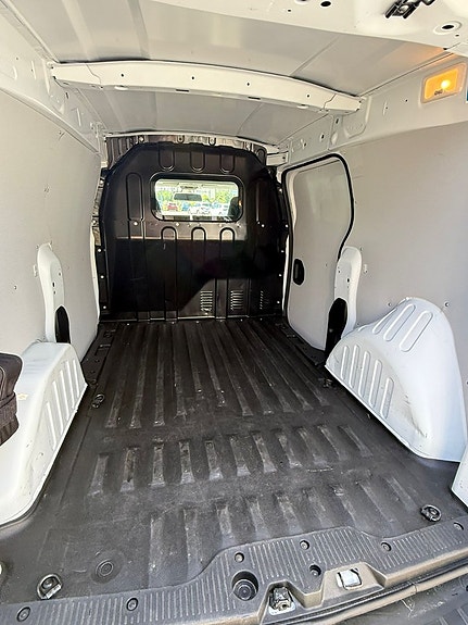 Renault Kangoo Express 7 of 10