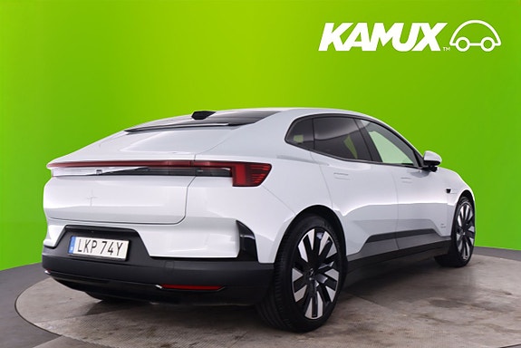 Polestar 4 4 of 22