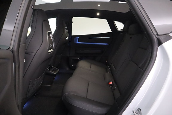 Polestar 4 13 of 22
