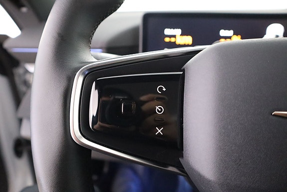 Polestar 4 14 of 22