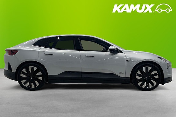 Polestar 4 2 of 5