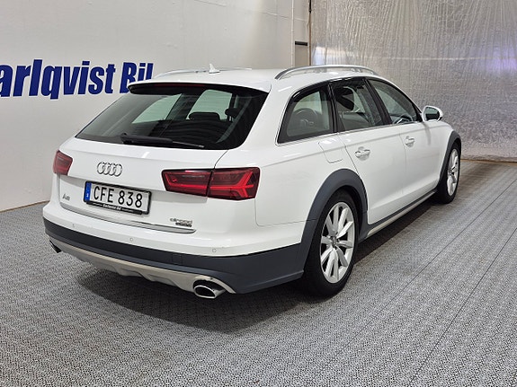 Audi A6 allroad 4 of 5