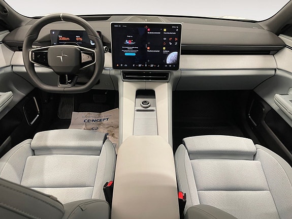 Polestar 4 10 of 25