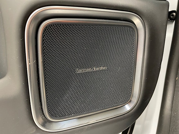 Polestar 4 20 of 25