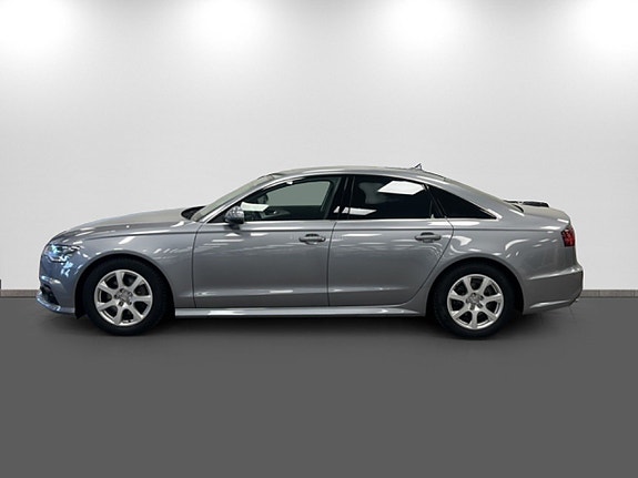 Audi A6 4 of 15