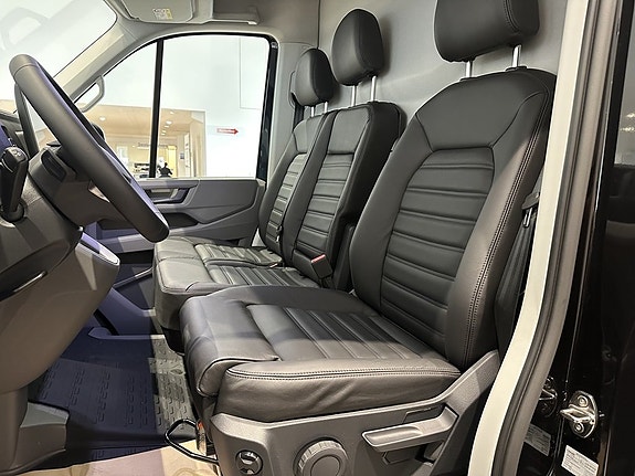 Volkswagen Crafter 9 of 11