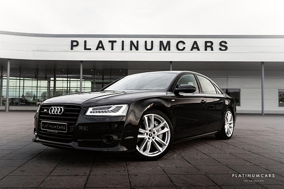 Audi S8 4 of 5