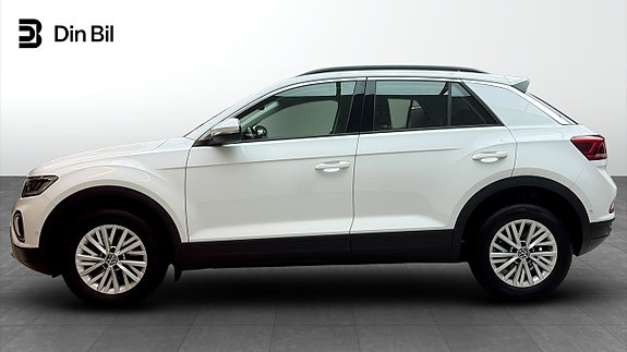 Volkswagen T-Roc 2 of 5
