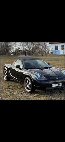 Toyota MR2 2 of 5
