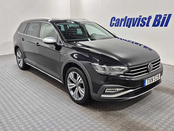 Volkswagen Passat Alltrack 3 of 12