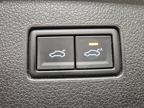 Volkswagen Passat Alltrack 11 of 12