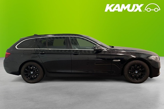 BMW 520 2 of 5