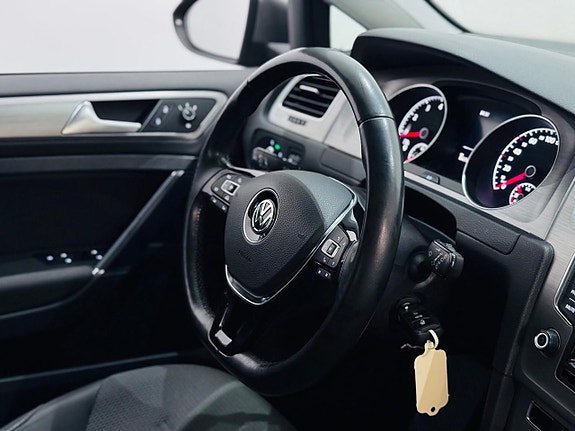 Volkswagen Golf I 4 of 5