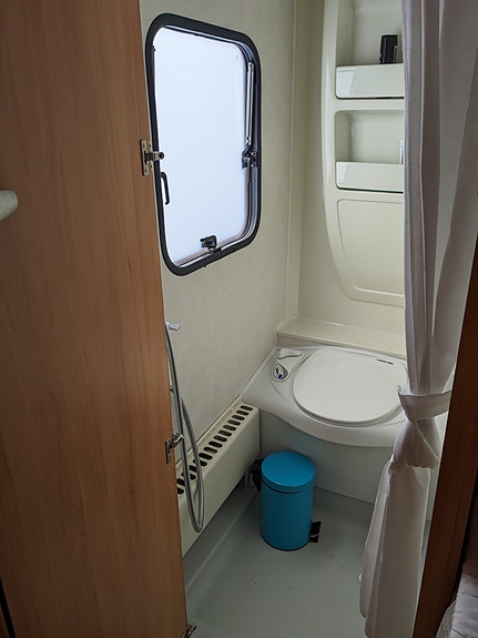 Adria Adora 562 UP 4 of 7