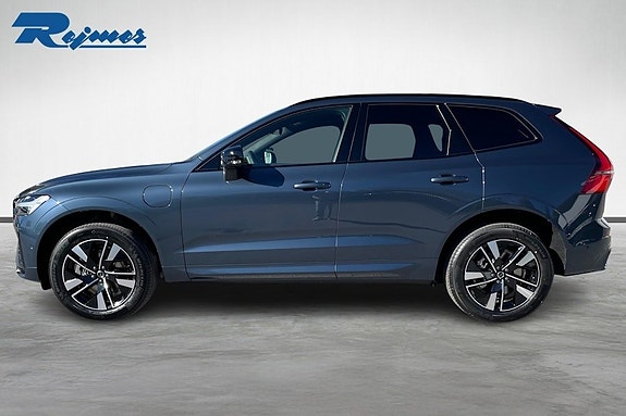 Volvo XC60 2 of 5