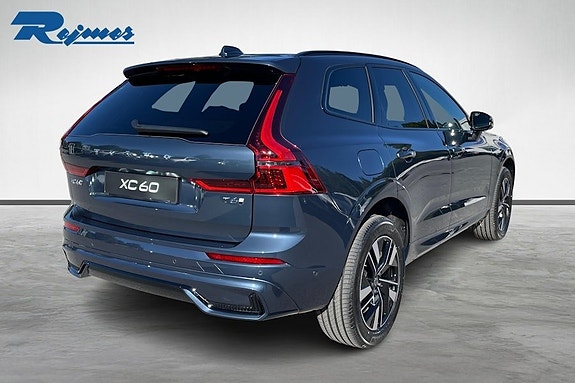 Volvo XC60 5 of 5