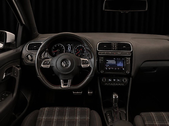 Volkswagen Polo 4 of 5