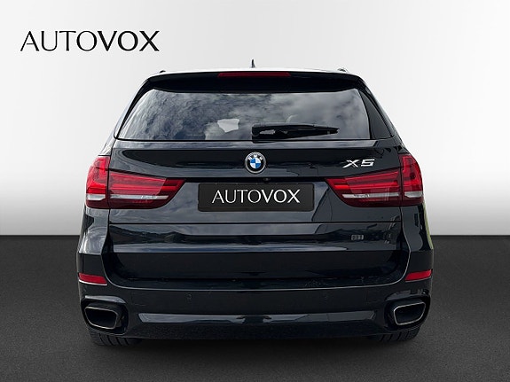 BMW X5 4 of 17
