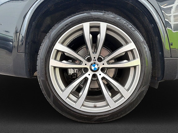 BMW X5 6 of 17