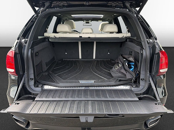 BMW X5 11 of 17