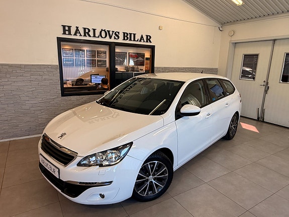 Peugeot 308 SW 8 of 15