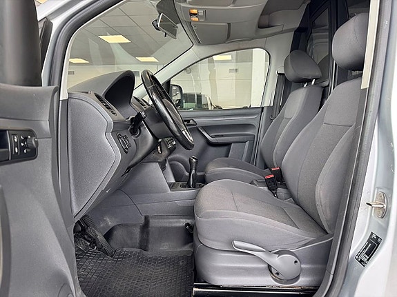Volkswagen Caddy 8 of 19