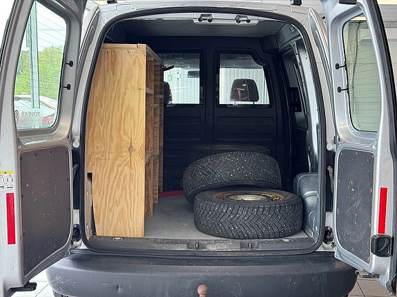 Volkswagen Caddy 16 of 19