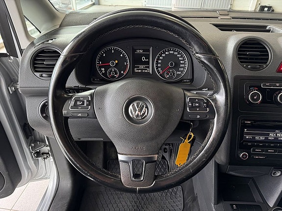 Volkswagen Caddy 10 of 19