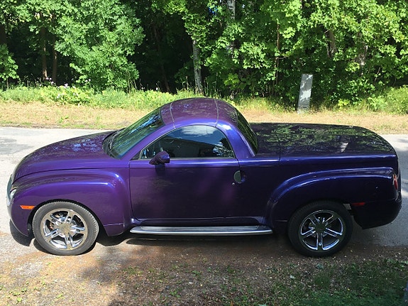 Chevrolet SSR 11 of 12