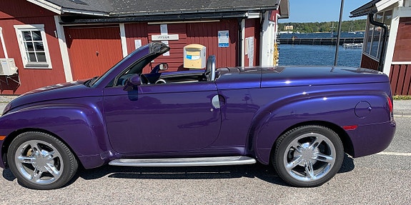 Chevrolet SSR 4 of 5