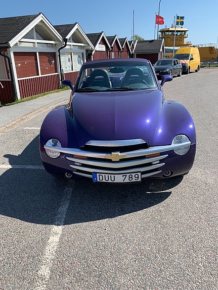 Chevrolet SSR 7 of 12
