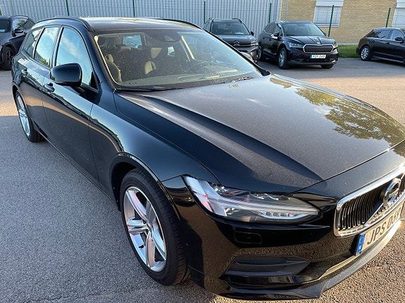 Volvo V90 2 of 2