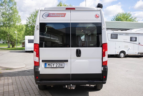 CHALLENGER Vany V114 *6 meter / Litium / 2x200w solcell* 3 of 13
