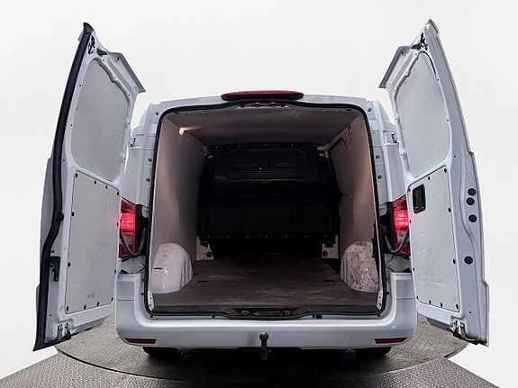 Mercedes-Benz Vito 110 8 of 26