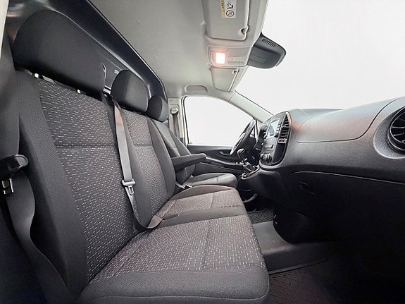 Mercedes-Benz Vito 110 14 of 26