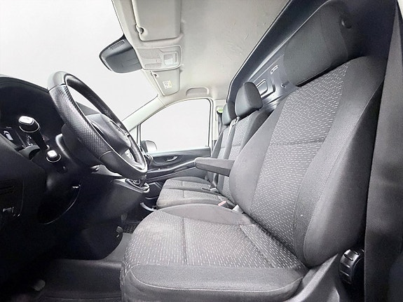 Mercedes-Benz Vito 110 12 of 26