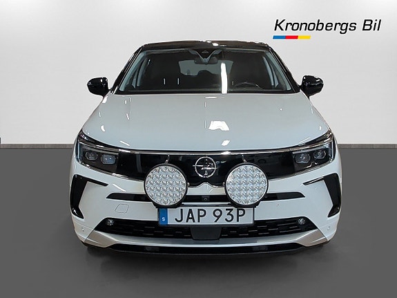 Opel Grandland 2 of 5