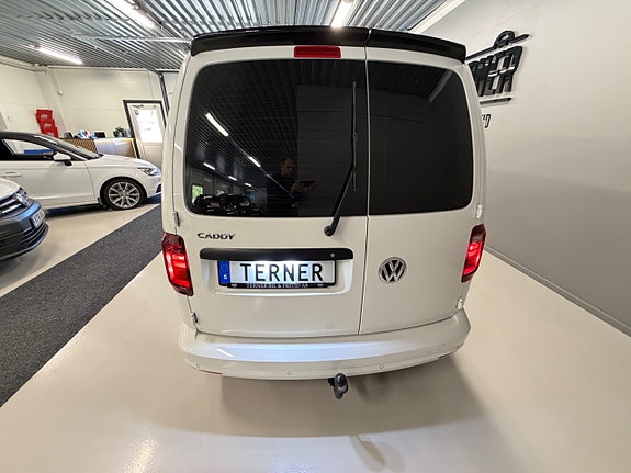 Volkswagen Caddy 16 of 23