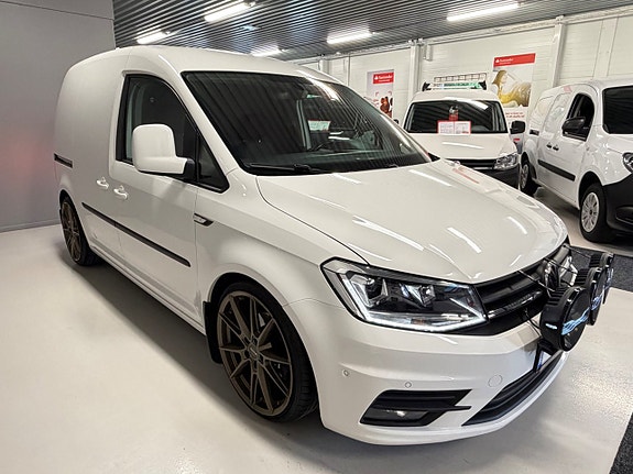 Volkswagen Caddy 2 of 5