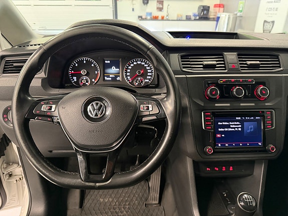 Volkswagen Caddy 5 of 5