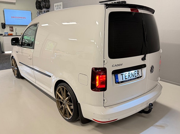 Volkswagen Caddy 4 of 5