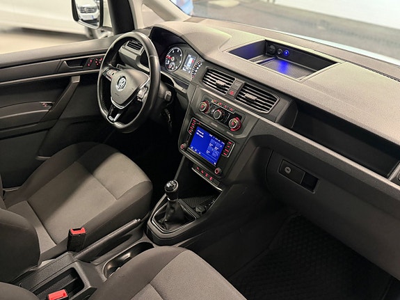 Volkswagen Caddy 6 of 23