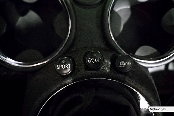 MINI Cooper S 16 of 23