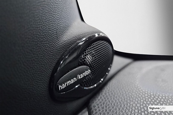 MINI Cooper S 21 of 23