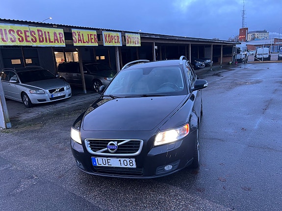 Volvo V50