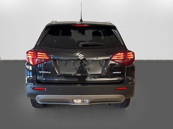 Suzuki Vitara 6 of 16