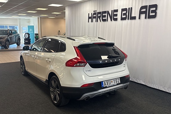 Volvo V40 Cross Country 4 of 5