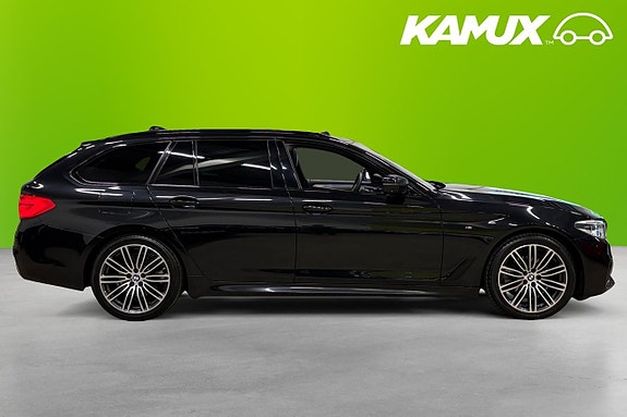 BMW 520 2 of 5